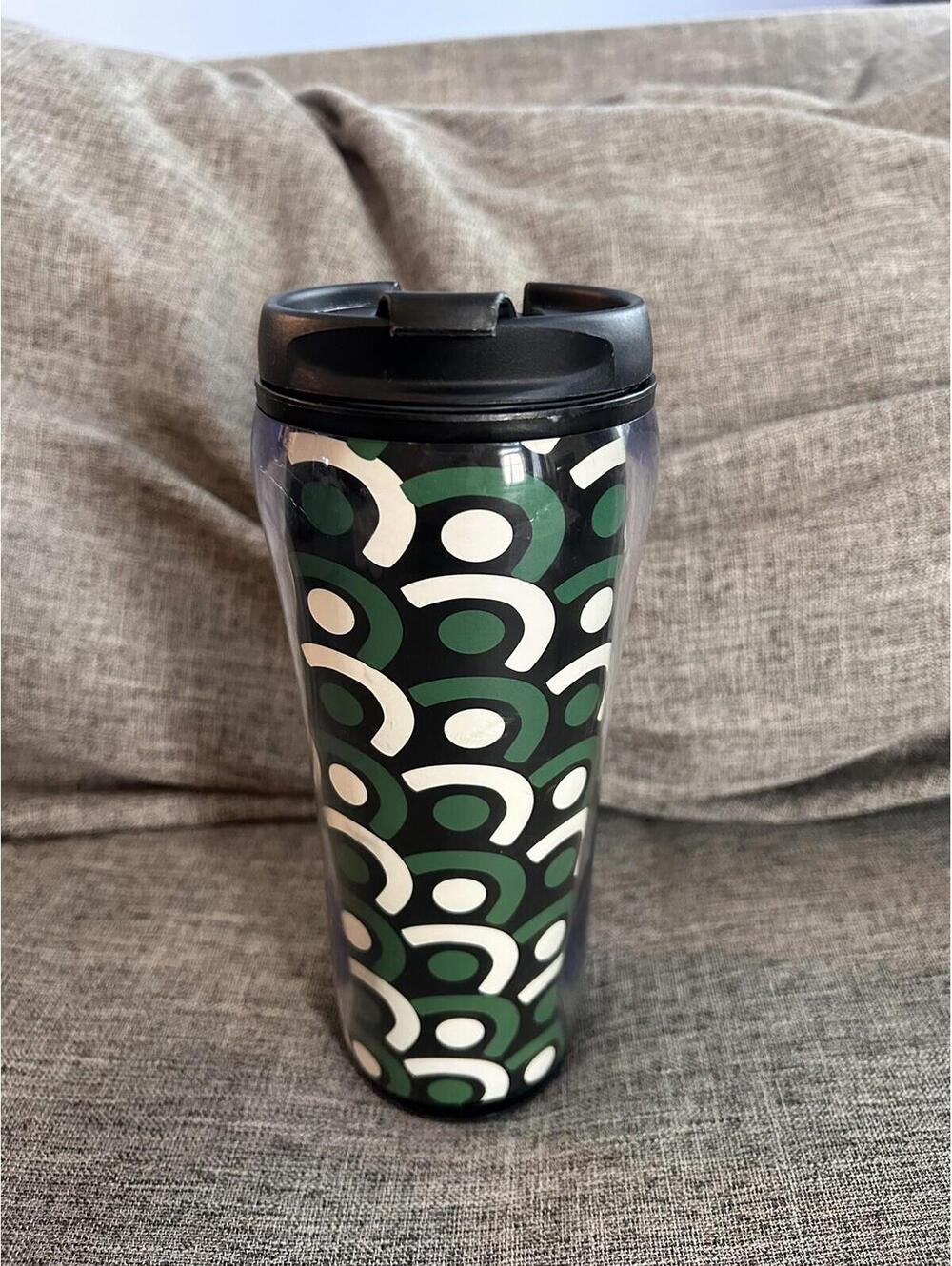Vera Bradley Travel Mug In Imperial Tile 16 oz Flip Top Lid